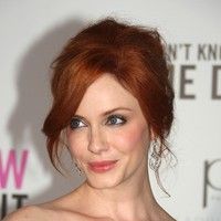 Christina Hendricks in New York premiere of 'I Dont Know How She Does It' photos | Picture 75941